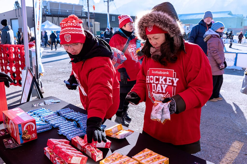 XMCHockeyDaySafeway036