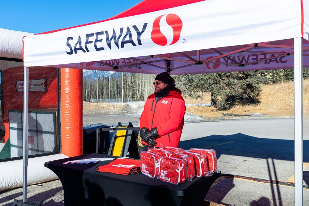 XMCHockeyDaySafeway050