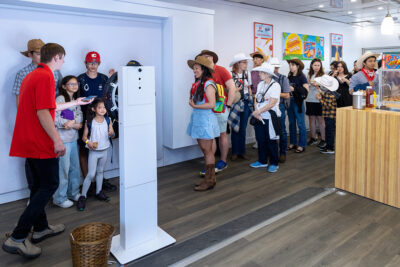 Corporate portfolio074