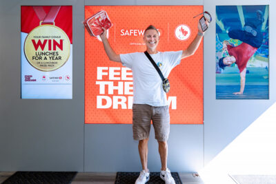 Corporate portfolio093